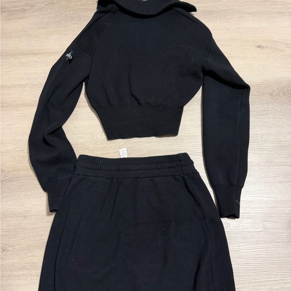 Alo Yoga Scholar Set - Picture 4 of 5